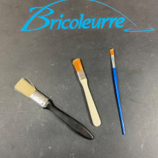 BRUSH VARNISH APPLICATION