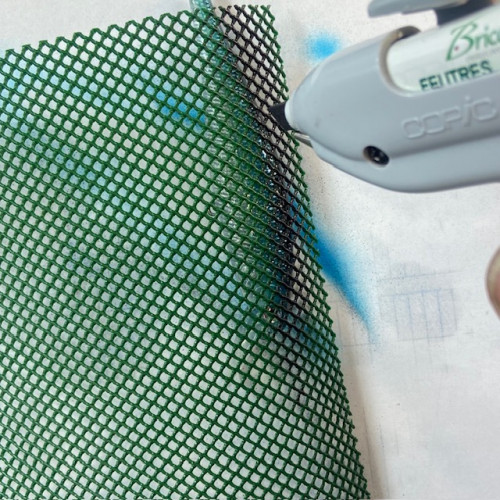 POCHOIR ECAILLES POUR DECORATION LEURRES